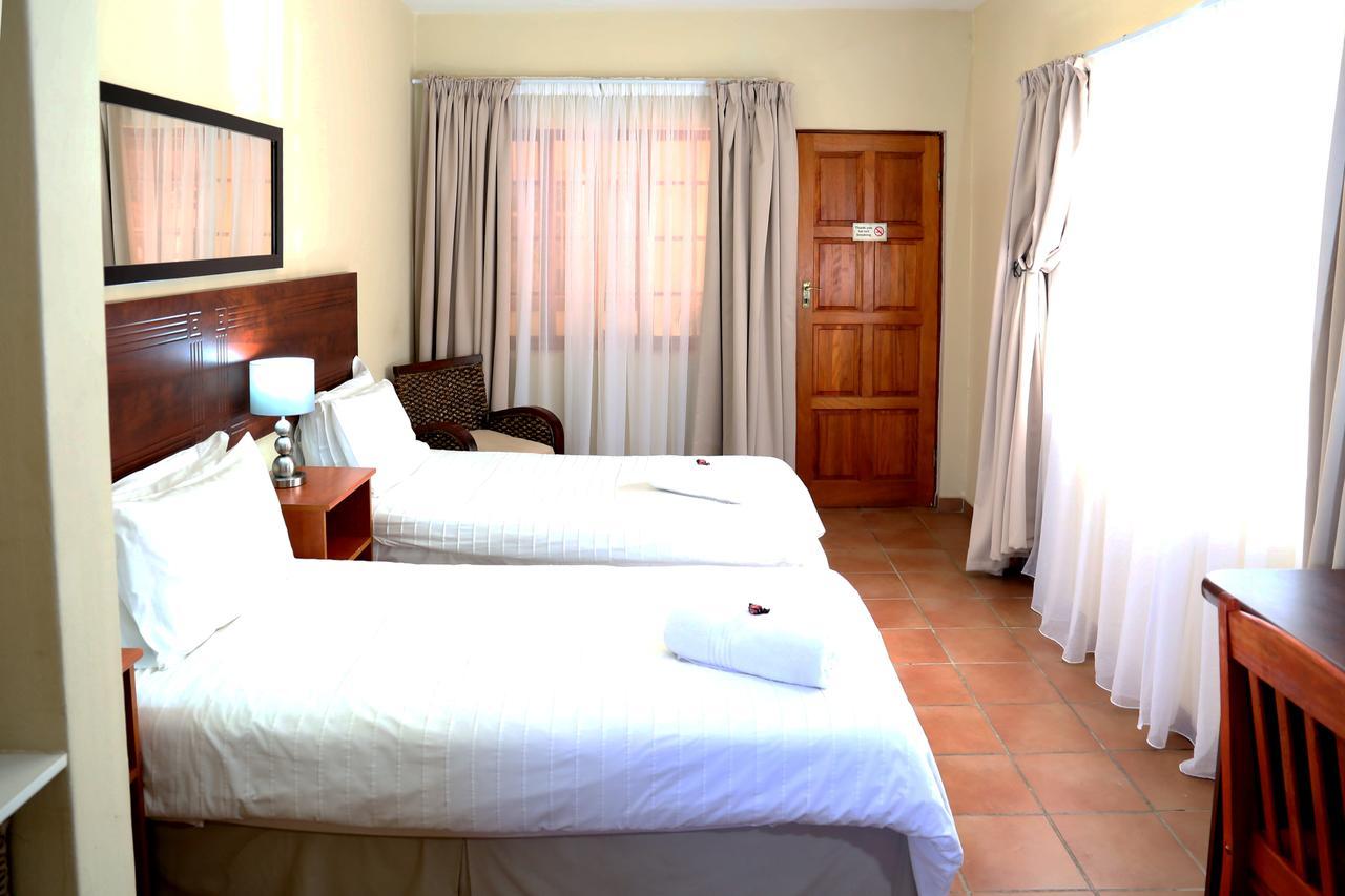 Morulana Guest House Kempton Park Exteriér fotografie