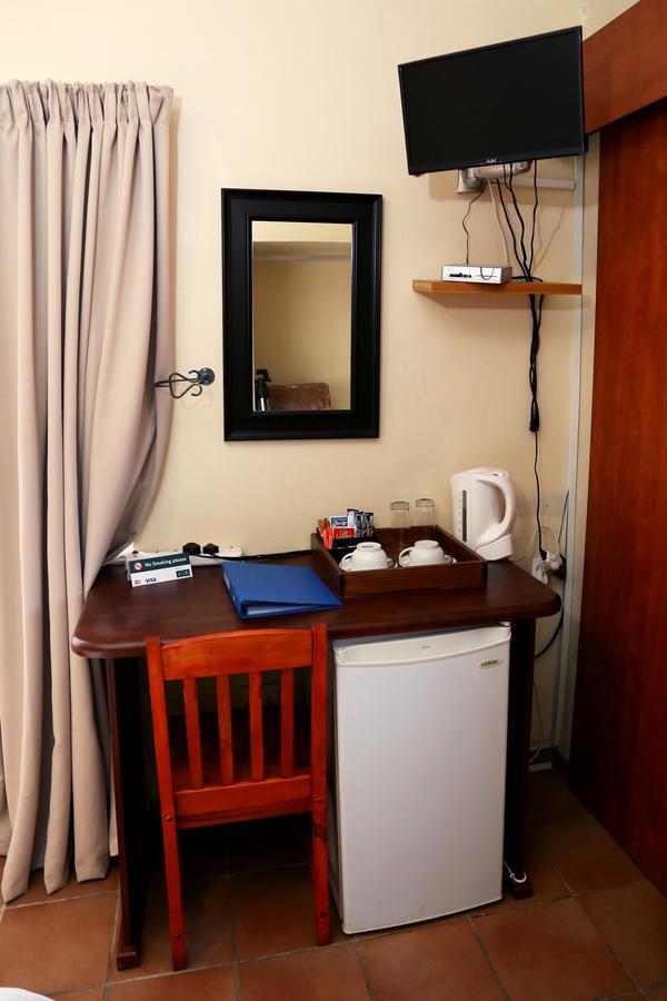 Morulana Guest House Kempton Park Exteriér fotografie