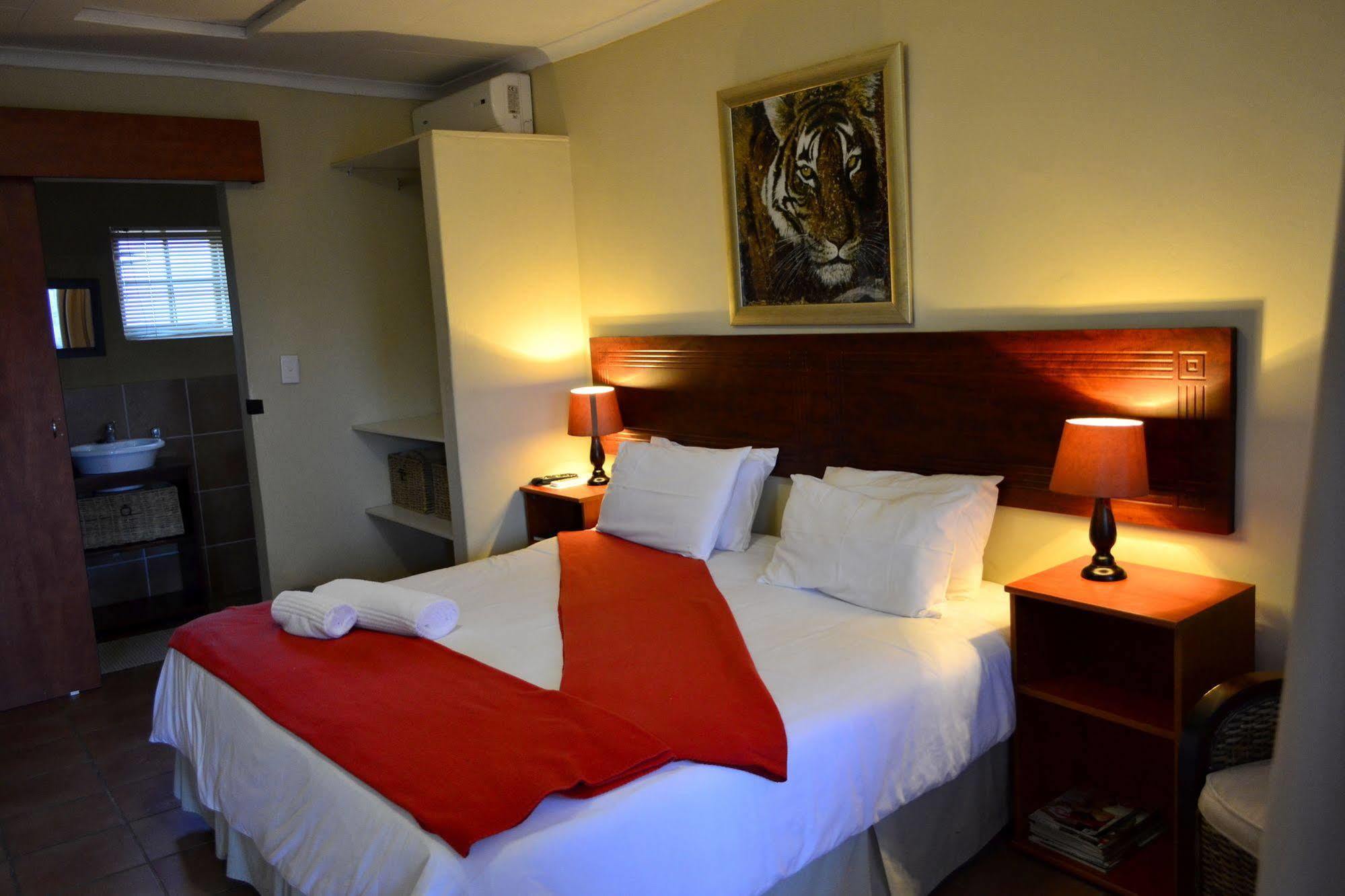 Morulana Guest House Kempton Park Exteriér fotografie